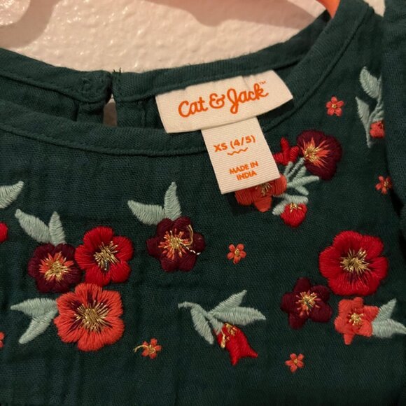 Cat & Jack size 4/5 Embroidered Bohemian Holiday Floral Dress - Picture 3 of 3